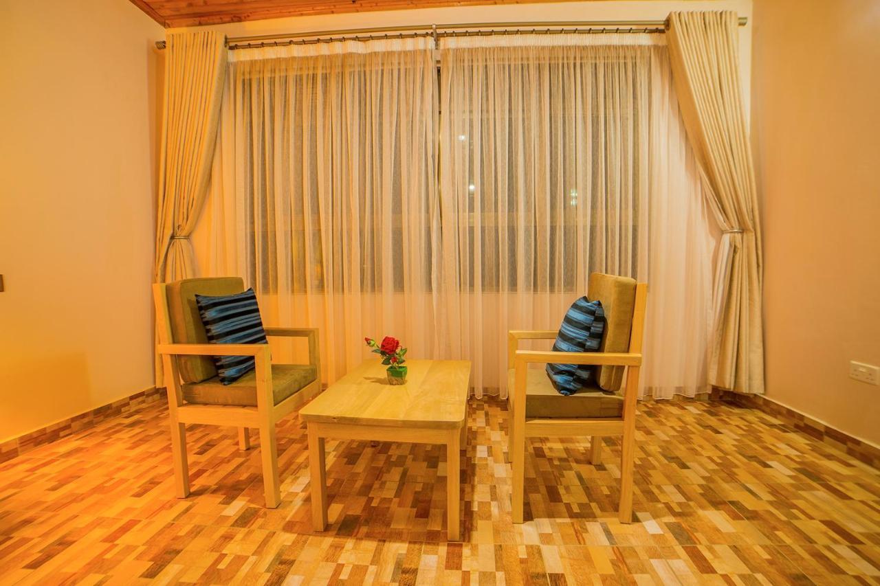 Victoria View Boutique Hotels Kigo เอนเทบเบ้ ภายนอก รูปภาพ